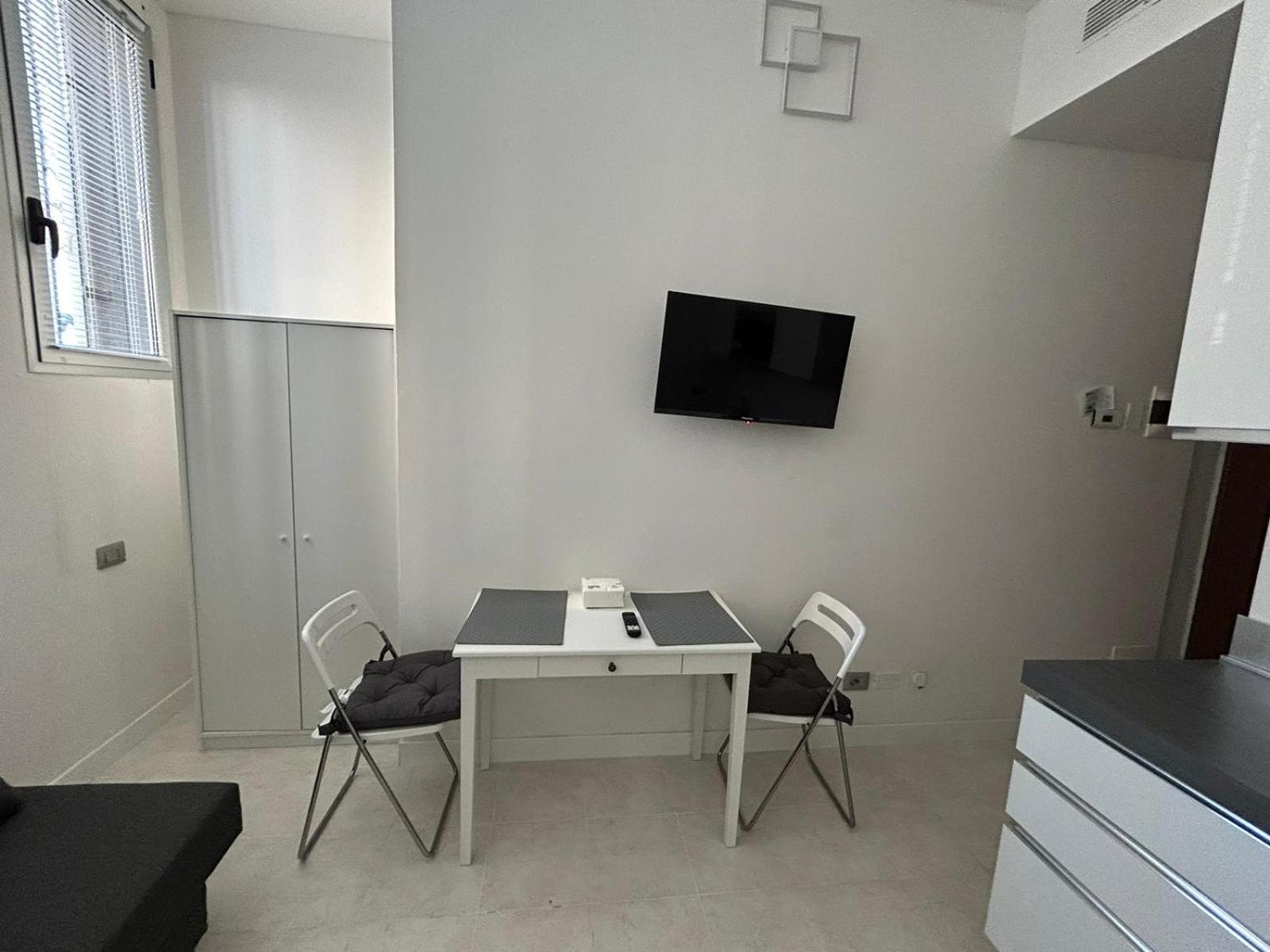 Elegant Studio Милан Экстерьер фото